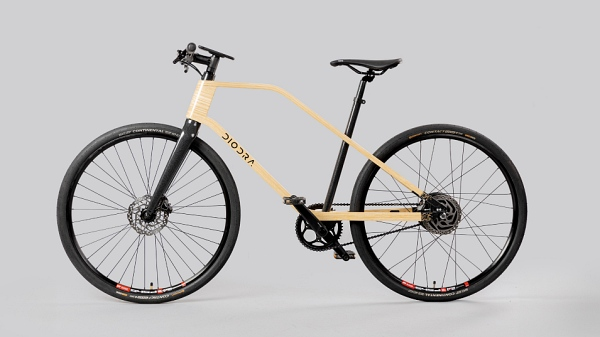 [사진: 디오드라]