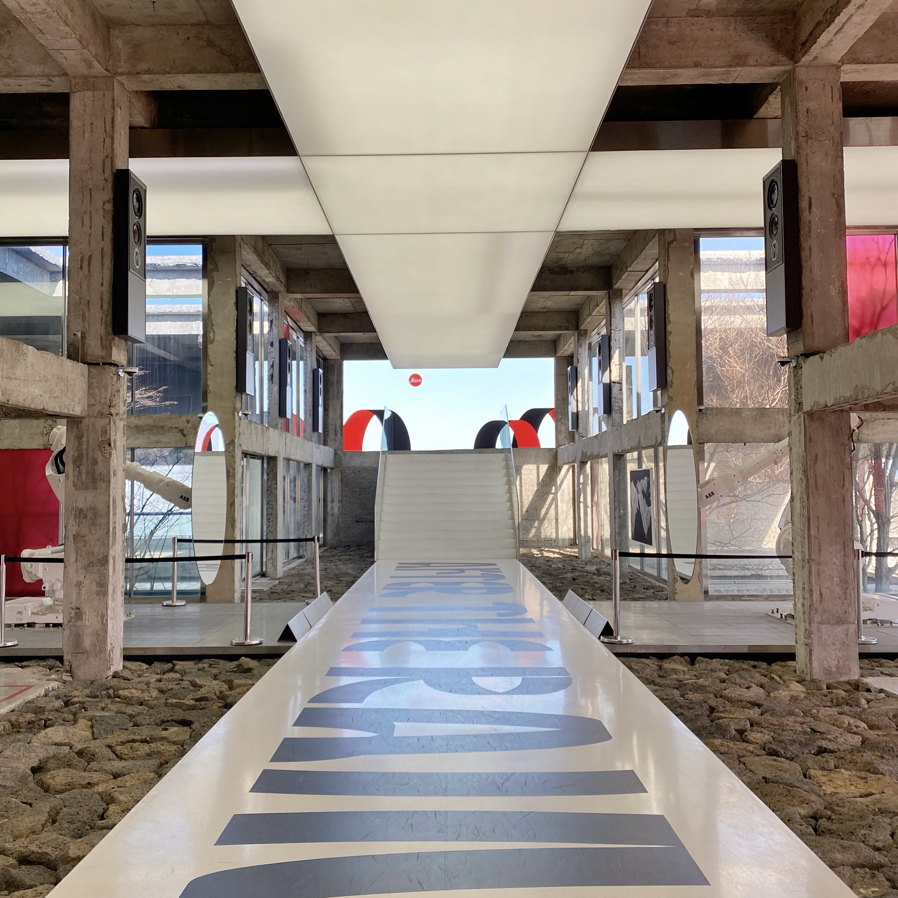 오! 라이카 사진전 입구