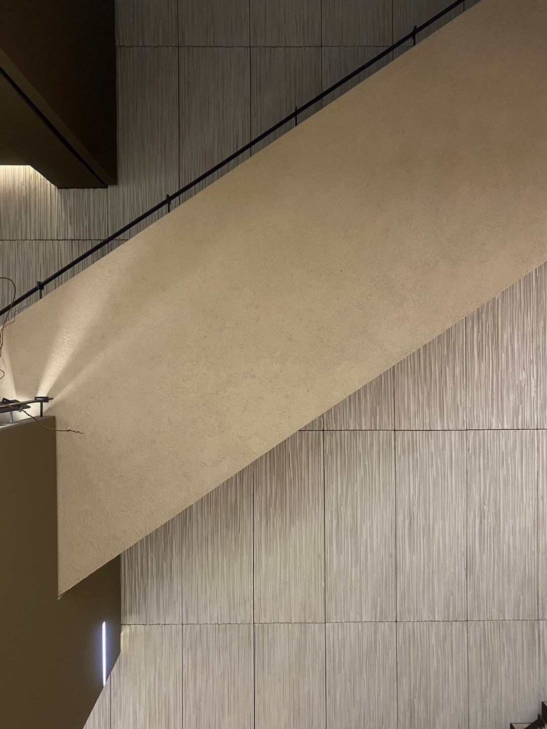 공간의 톤앤매너가 조화롭다