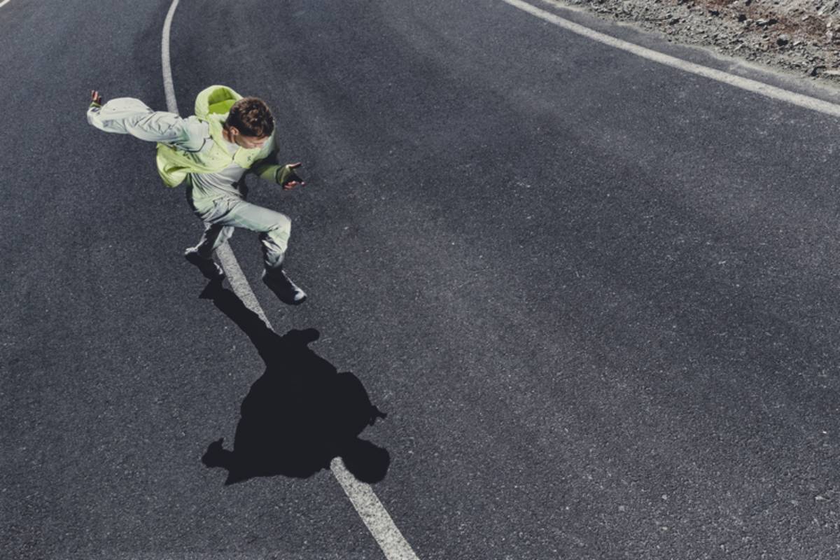 👟 [슈톡/ShoeTalk #172] 온 홀딩 24년 1분기 성과 발표, 어쩌면 스니커즈 문화는..., 원스펙, 애플, 크록스, 한국의 신발 전시회의 썸네일 이미지