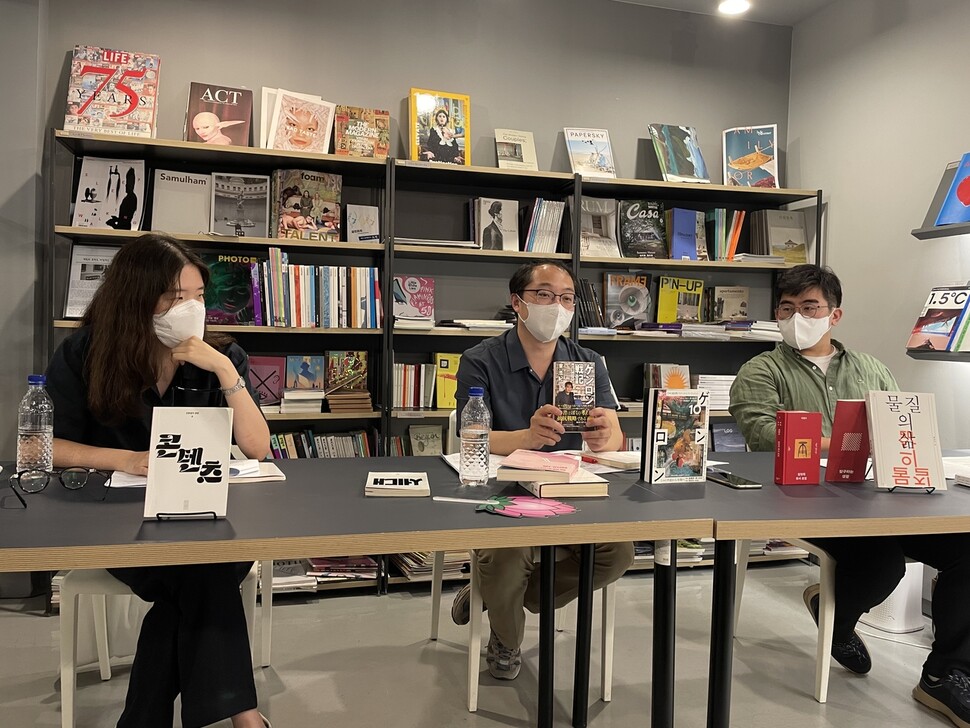 인문·지성지 시장 자체 사라진 시대의 썸네일 이미지