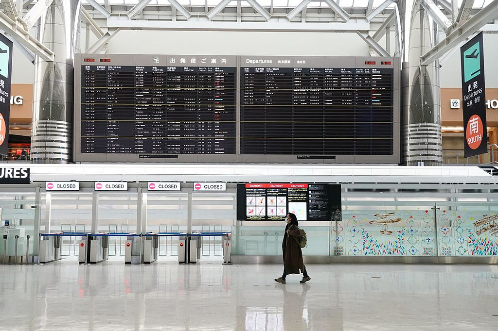 ✈️ 알 것도 같은 그들의 '똥고집', 10월 도쿄행 비행기는 무사 이륙할 수 있을까요의 썸네일 이미지