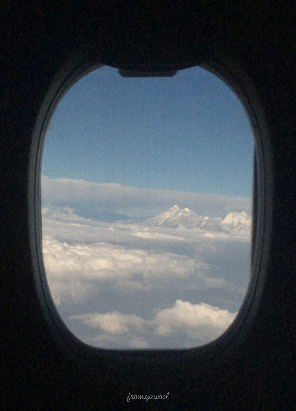 카트만두에서 방콕으로 향하던 비행, 창문에서 보이던 히말라야의 모습