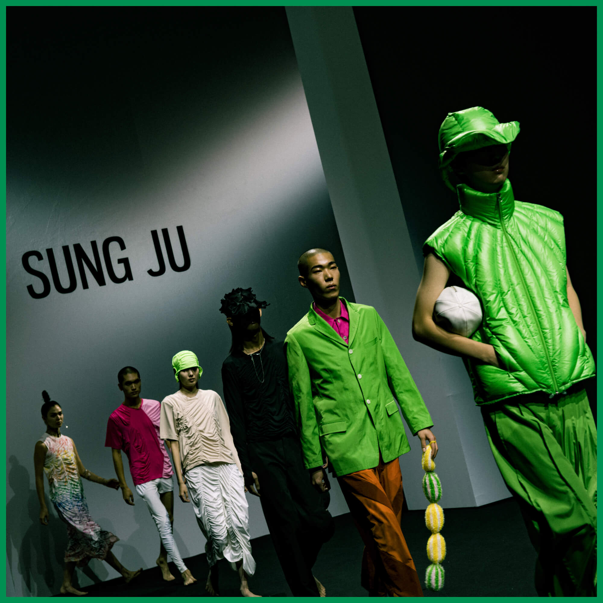 SUNG JU Spring Summer 2023 Collection at Seoul Fashion Week