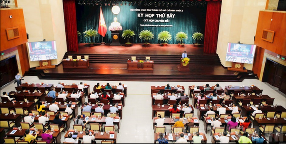 12월 7일 아침뉴스: 호치민 꾸치현에 쓰레기 소각발전소 열어, 박리에우 '셔터 내린'병원 운영의 썸네일 이미지