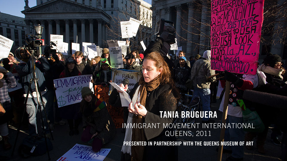 Tania Bruguera <Immigrant Movement International(IMI)>(2011) [사진: CREATIVETIME] 