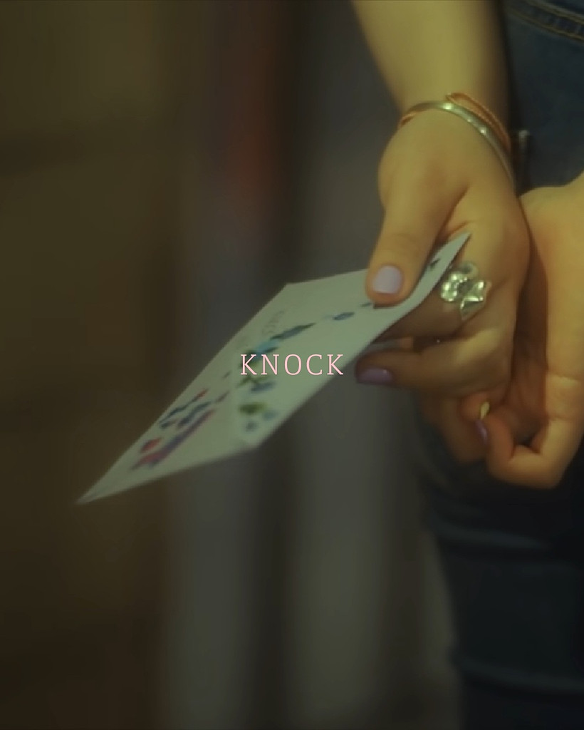 KNOCK의 썸네일 이미지