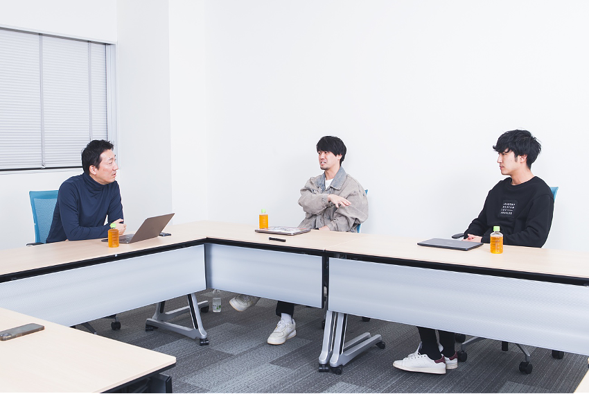 요아소비 비하인드 스토리 인터뷰 현장 <출처: Agenda Note>