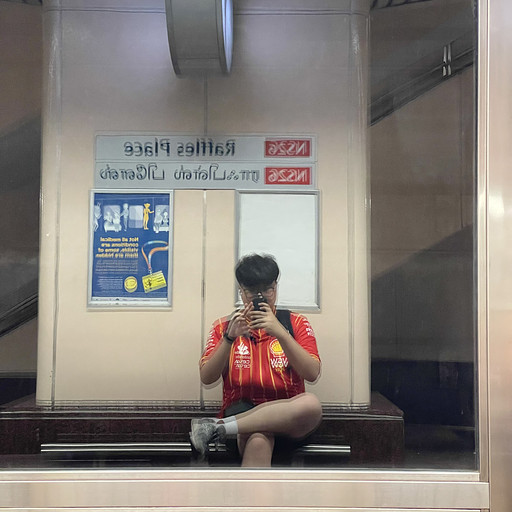 KH의 프로필 이미지