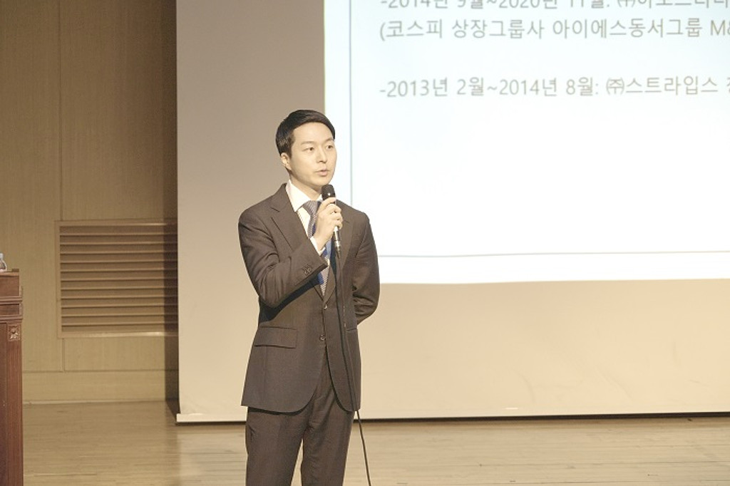 잔고 15만 5천원에서 950억 매출을 달성한 창업가의 성공 비밀의 썸네일 이미지