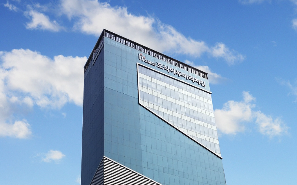 🍗 호식이두마리치킨은 어떻게 강남에 빌딩을 세웠을까의 썸네일 이미지