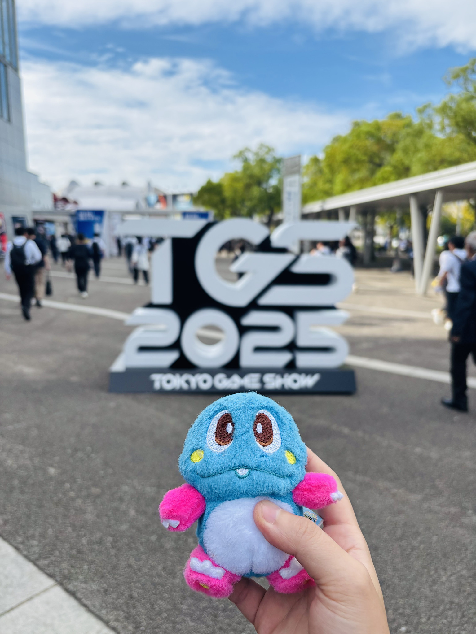 <도쿄게임쇼 2025 비즈니스데이, 첫날 참가 후 느낀 점>의 썸네일 이미지