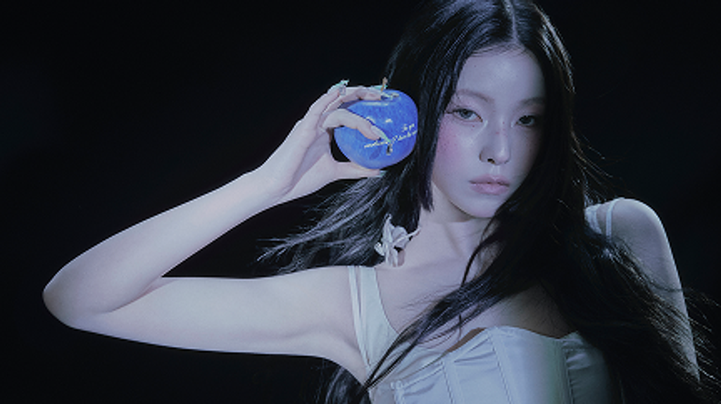 [152번째 연못] 우린 여전히 서로겠지, NMIXX의 썸네일 이미지