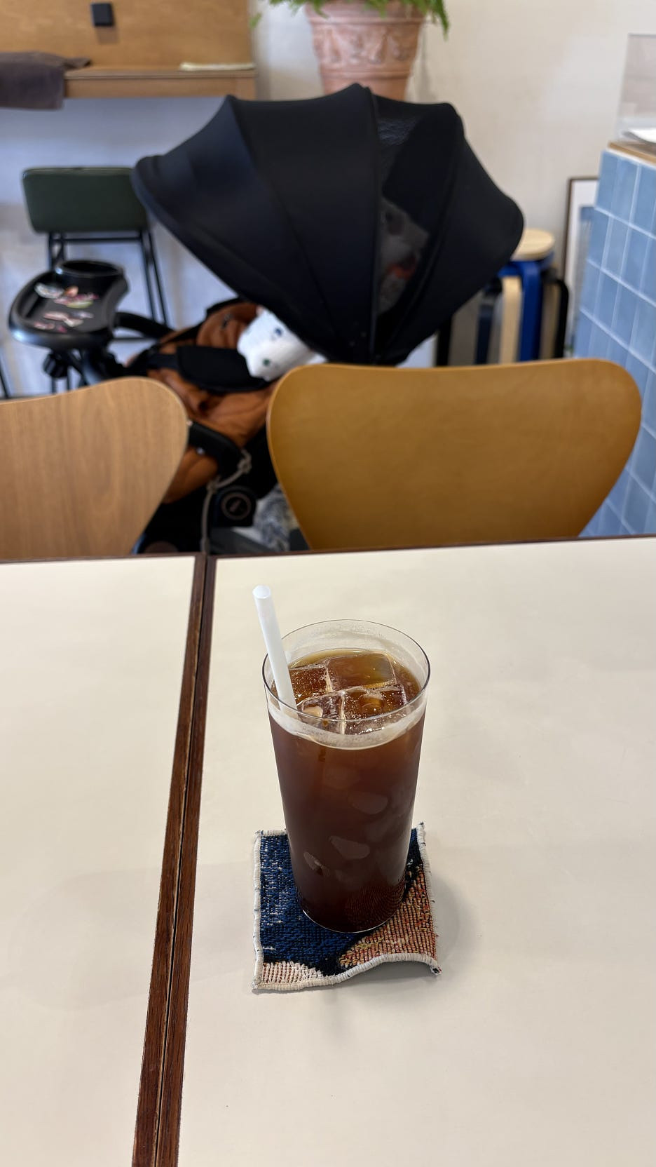 금요일의 제목 없는 일기 의 썸네일 이미지