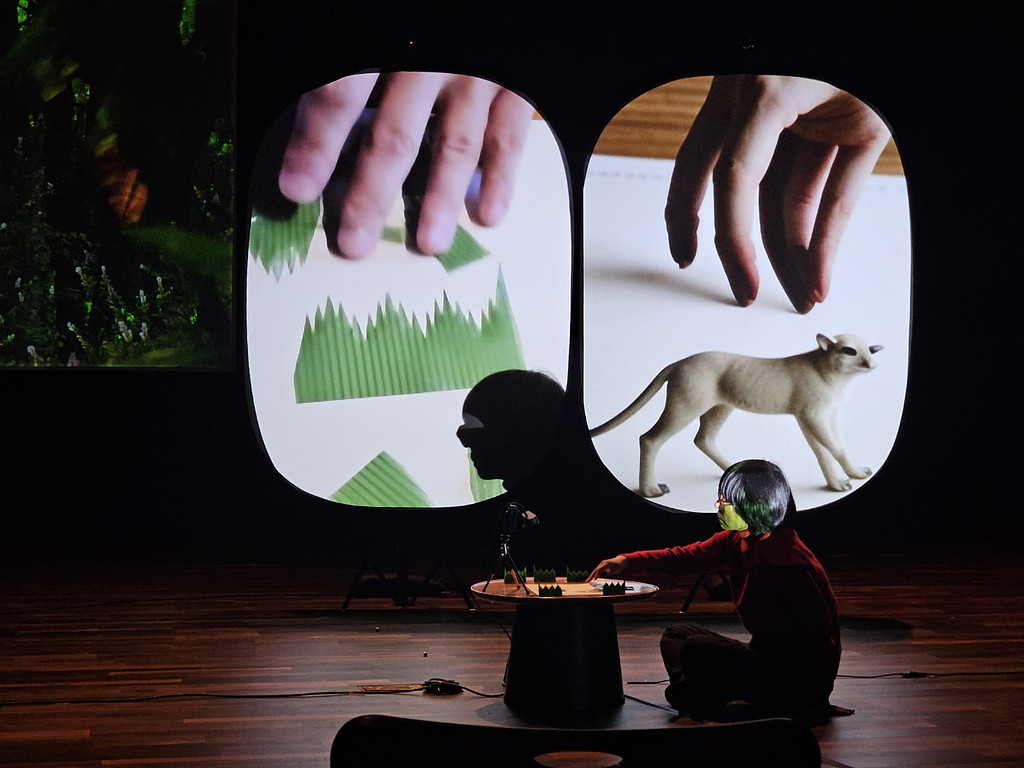 아트: 인공지능은 삶을 좋게 만들까?의 썸네일 이미지