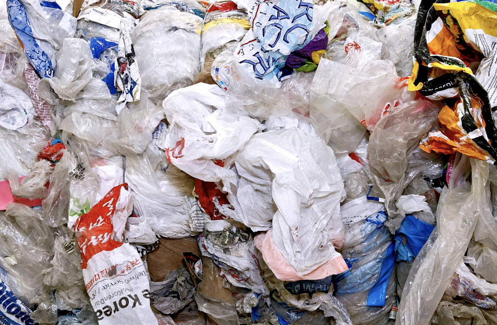 플라스틱 시대의 탄생 7의 썸네일 이미지