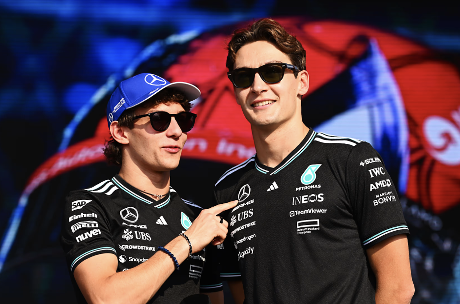 좌 키미 안토넬리 / 우 조지 러셀