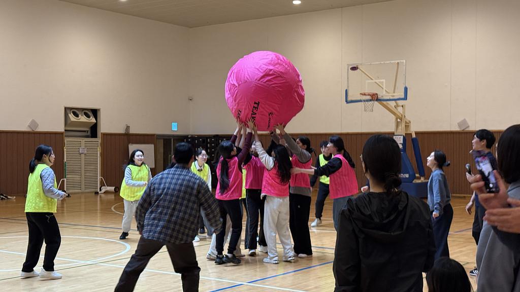 발표하고 즐기고, 또 발표하고 즐기고: ACE Lab의 2025 😂의 썸네일 이미지