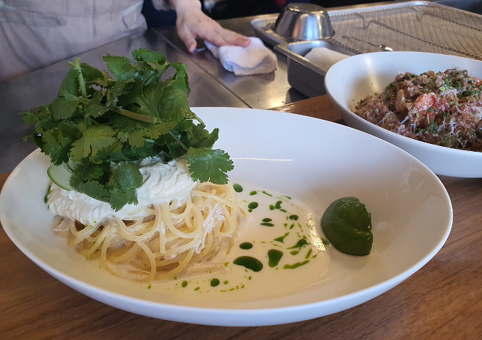 고수 잘 못먹는 저도 그릇을 핥게한 시그니처 고수 파스타(최근 휴업하셔서 못가요ㅠ)