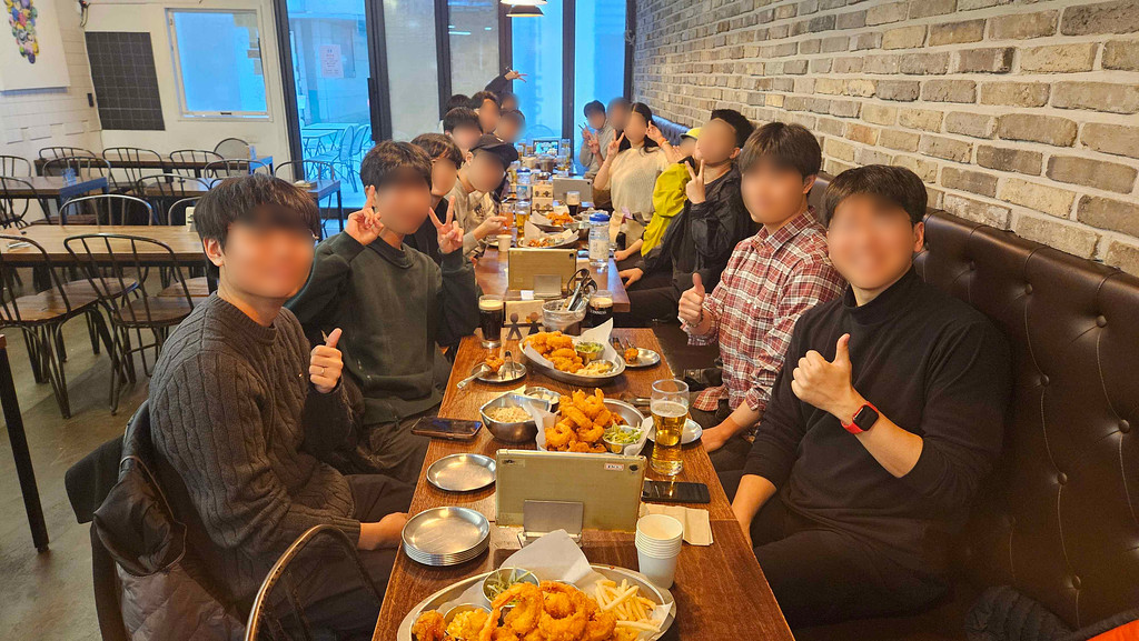 %name%님, 게임 클라이언트 팟캐스트에 초대합니다의 썸네일 이미지