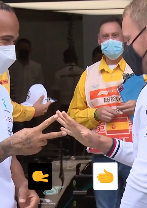 '너가 가위를 낼테니 난 주먹을 내는척 하면 보자기를 낼테니 나는 가위를 내는척 하면 주먹을 낼테니 보자기를 내는척 하면 너가 가위를 낼테니 난...' (feat. 피렐리의 잔머리)