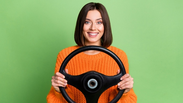 🚗[모빌리티핫이슈] 美 최고의 車 브랜드는?…테슬라 제친 BMW의 썸네일 이미지