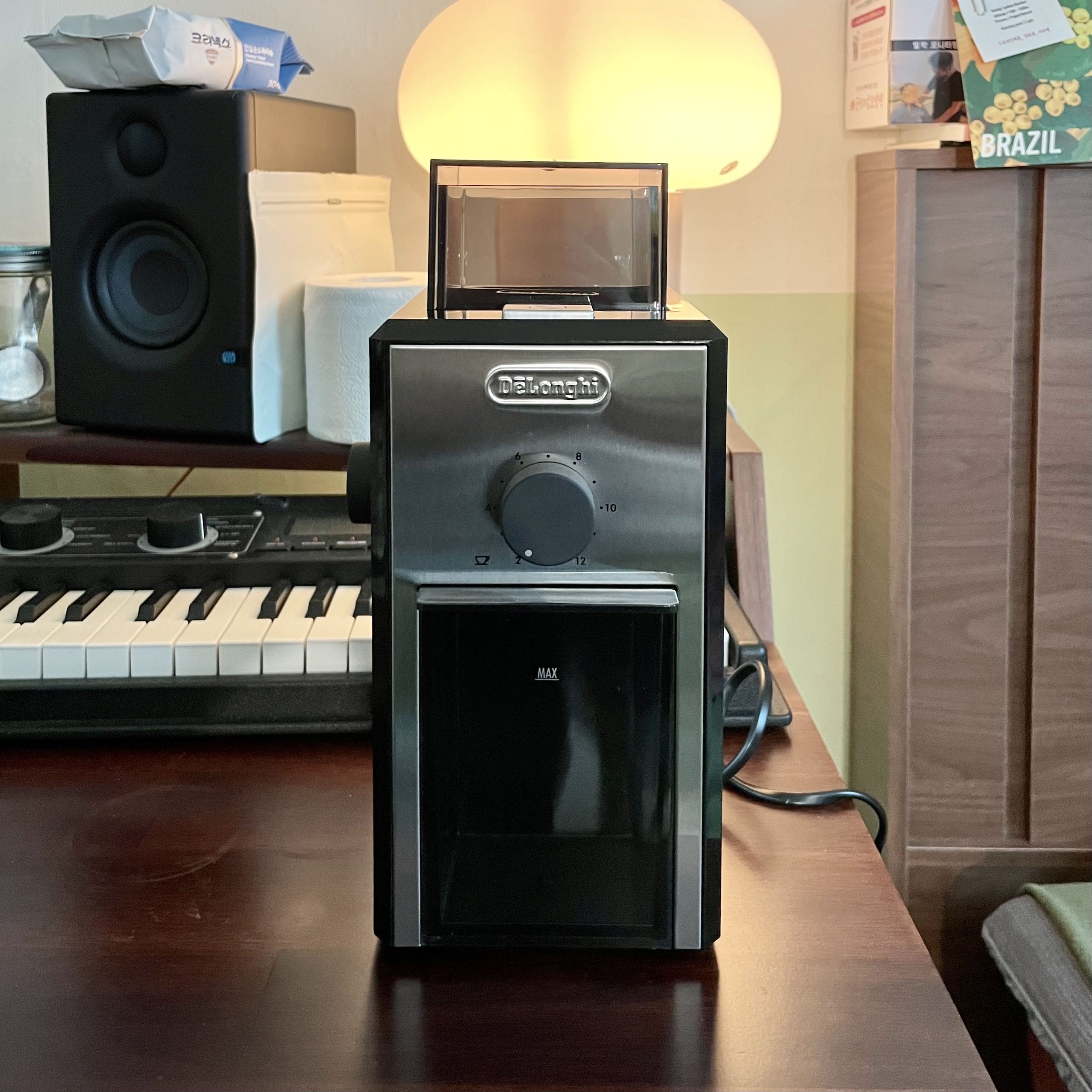 힙의 대명사. 힙의 이데아 현 선과영 전 복태와 한군 마져 쓰고 있다는 드롱기