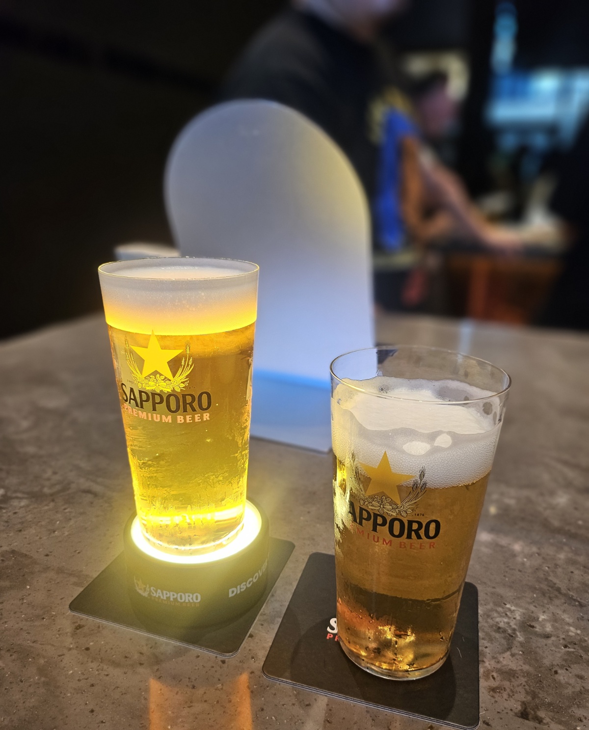 퍼펙트 푸어(좌) 클래식 푸어(우) @헤이즈진