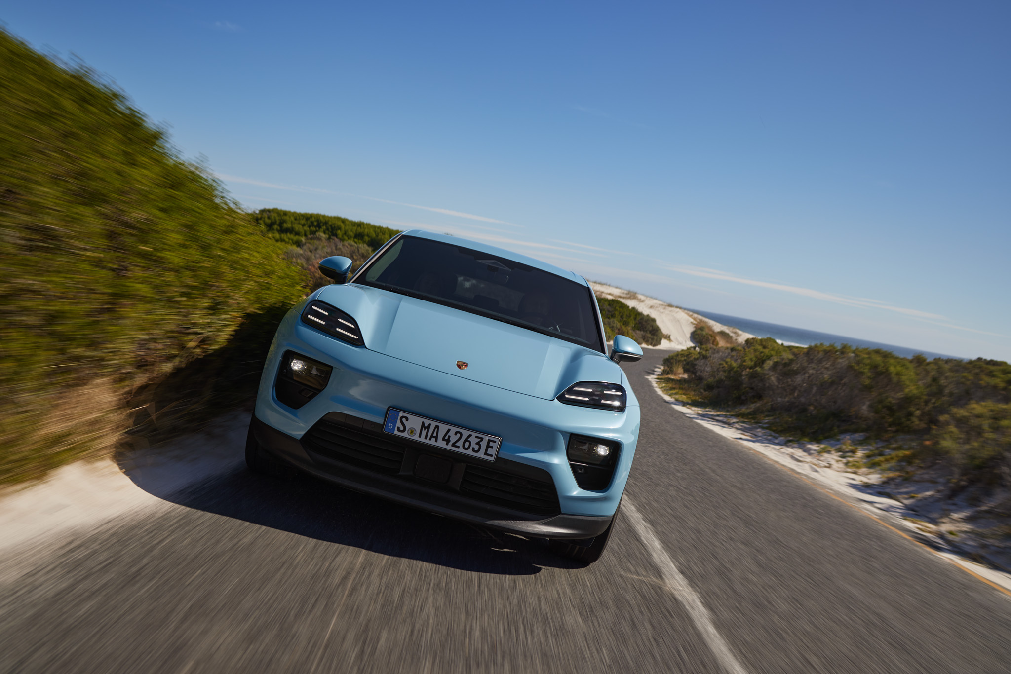 Porsche Macan Electric 