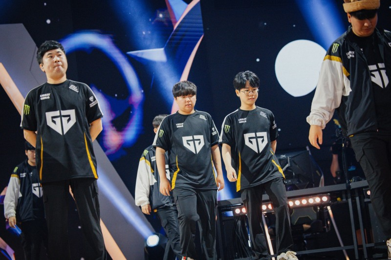 ✔️[Weekly Esports #7] 젠지의 발로란트 챔피언스, SOOP과 e스포츠 등의 썸네일 이미지