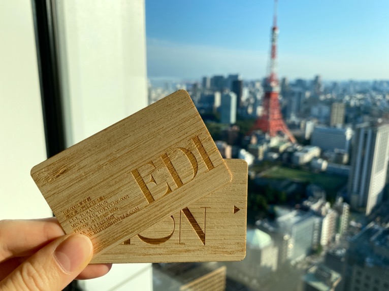 코로나만 아니라면, 인스타 # 붙을 것 같은 그림 아닐까요...물론 방값은 별개지만요.😞