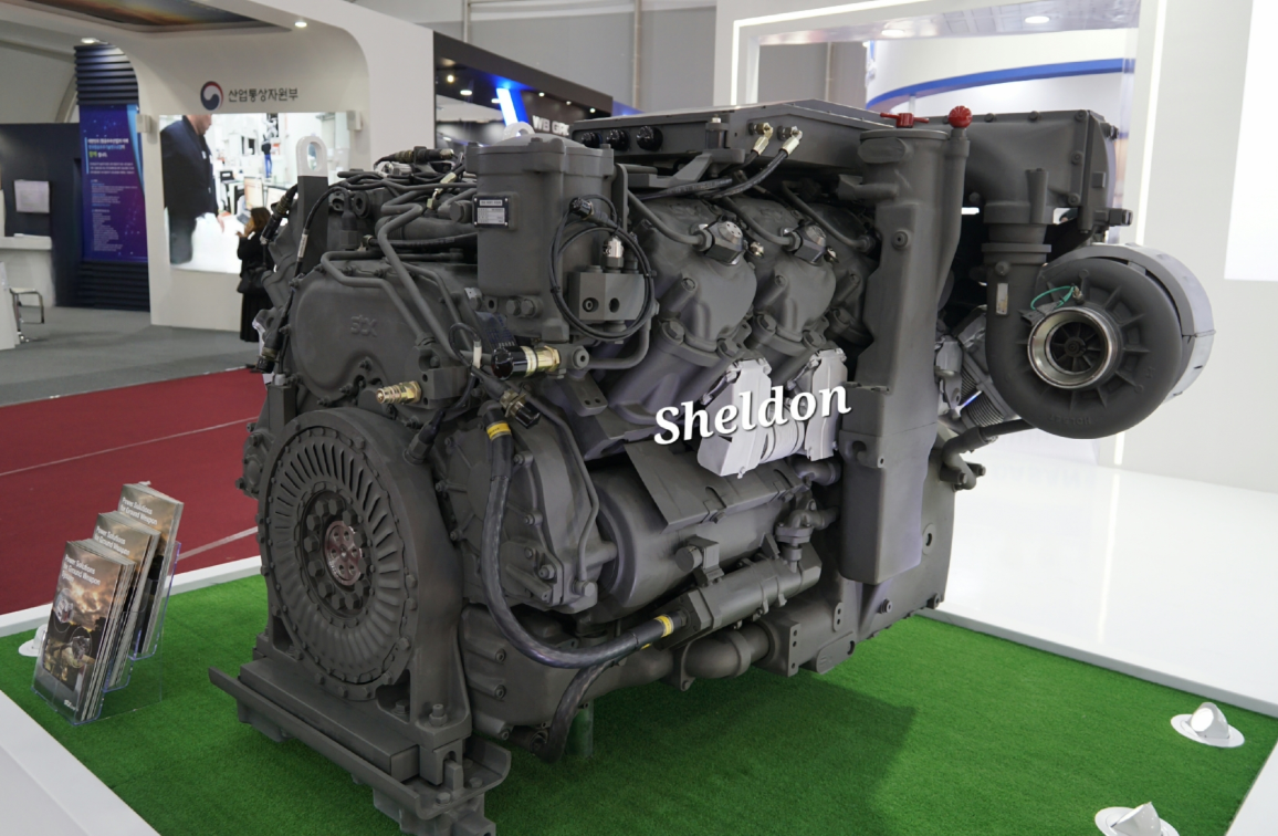K1A2 성능개량용 SMV1360 엔진
