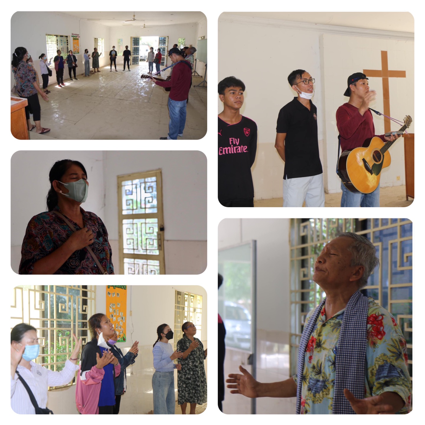 교회 청소 전 함께 예배