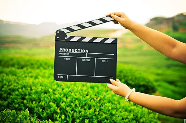 영화산업에서의 ‘지속가능성’ 또한 언젠가 ‘친환경’, ‘유기농’ 인증마크가 생길지 모릅니다.
