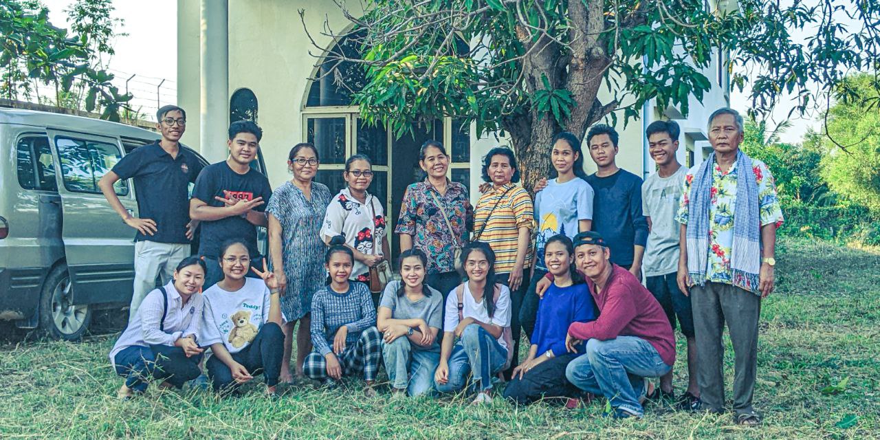 뜨러뻬앙웽 교회 with NCC