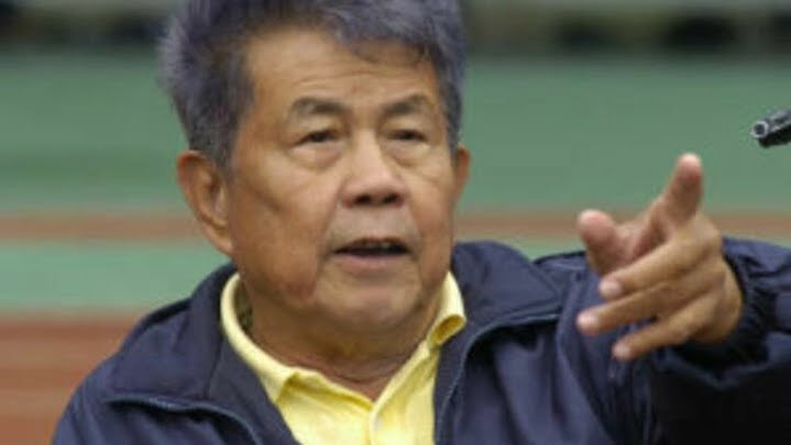 아시안컵 우승으로 중국 축구계에서 장쉐린 중국 대표팀 감독.