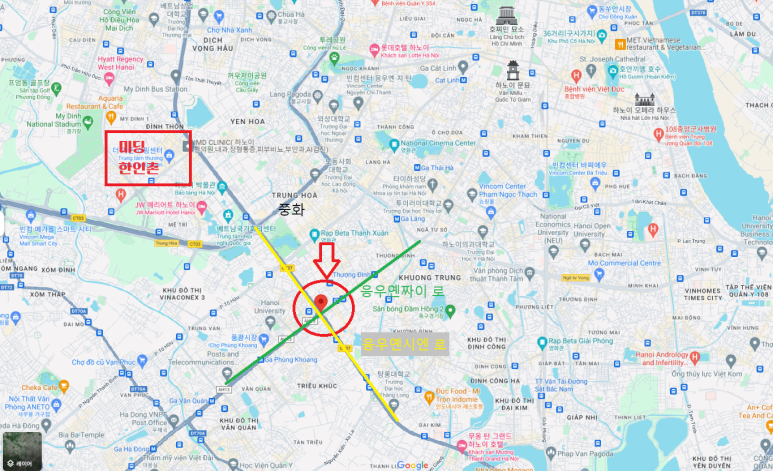 하노이의 응우옌 시엔(Nguyễn Xiển) - 응우옌 짜이(Nguyễn Trãi) 교차로 위치(화살표)
