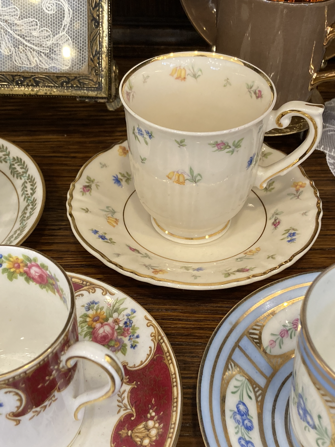 (원래는 에스프레소 잔이지만, 차를 따라마실 생각으로 구매했어요)