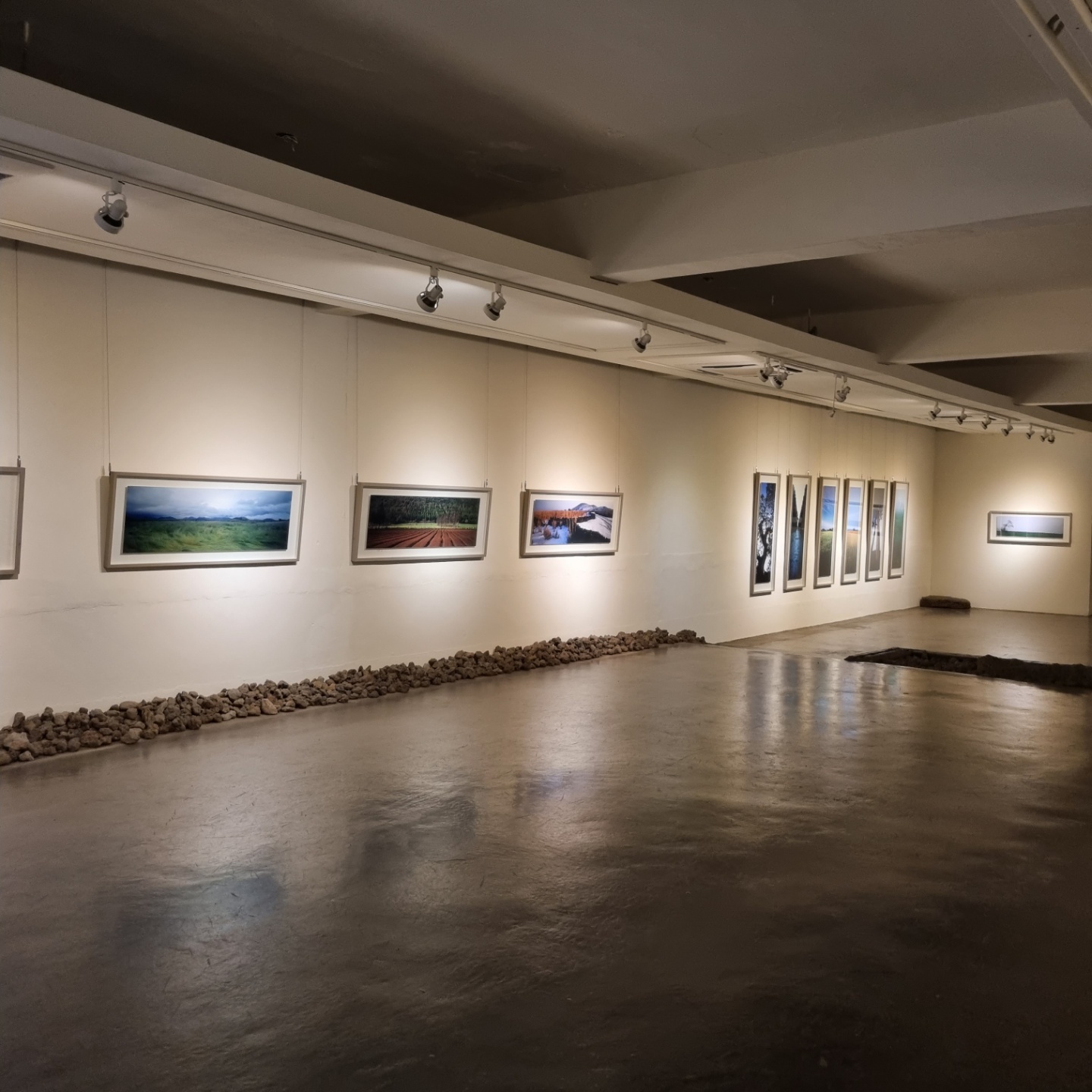 김영갑 갤러리 안의 풍경