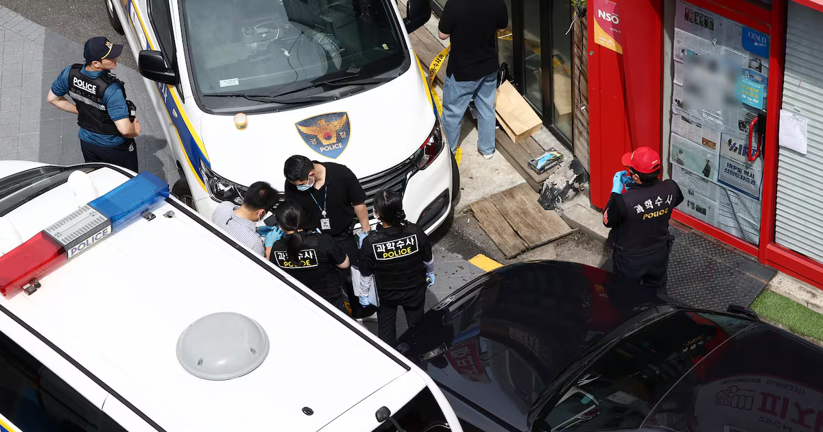 3일 서울 관악구 한 식당에서 칼부림 사건이 발생, 경찰이 현장을 통제하고 있다./연합뉴스