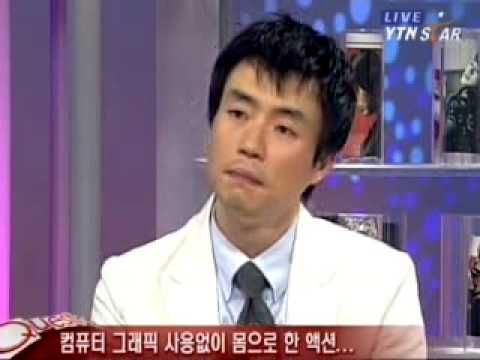 감독님 우는 거 아니죠.. 강한 자가 살아 남는 것이 아니라 살아 남는 자가 강한 것이여.. 흑흑