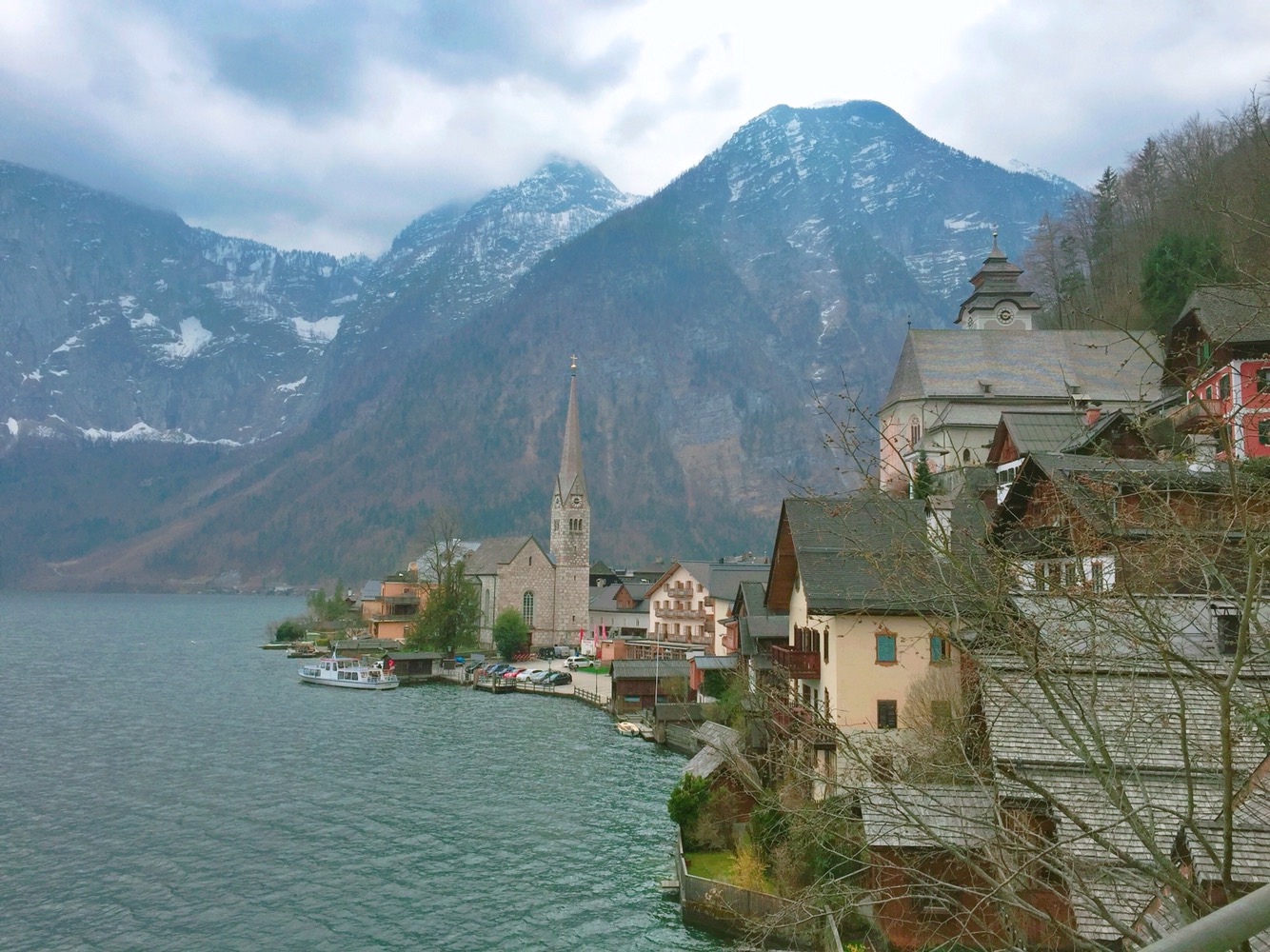 오스트리아에서 /&nbsp;배낭 여행자들이 즉흥적일 수 밖에 없는 이유가 오히려 계획이 여행에 발목을 붙잡히기 때문이다