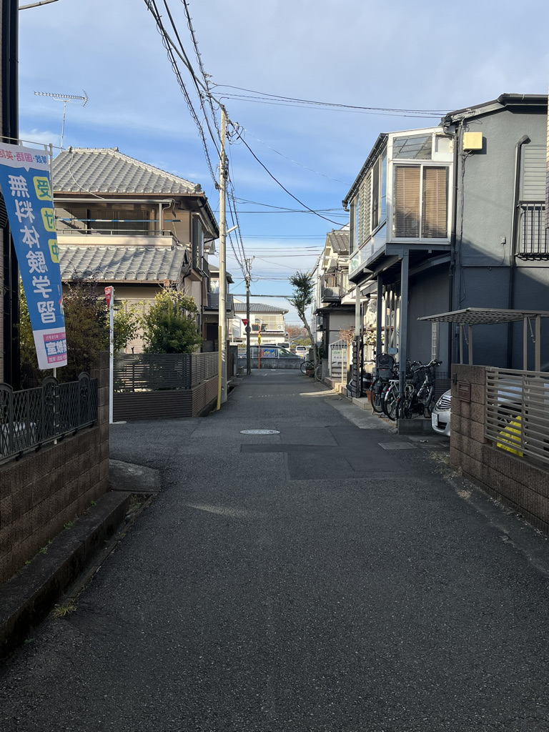 서울과 비교하면 구로와 같은 곳이다.