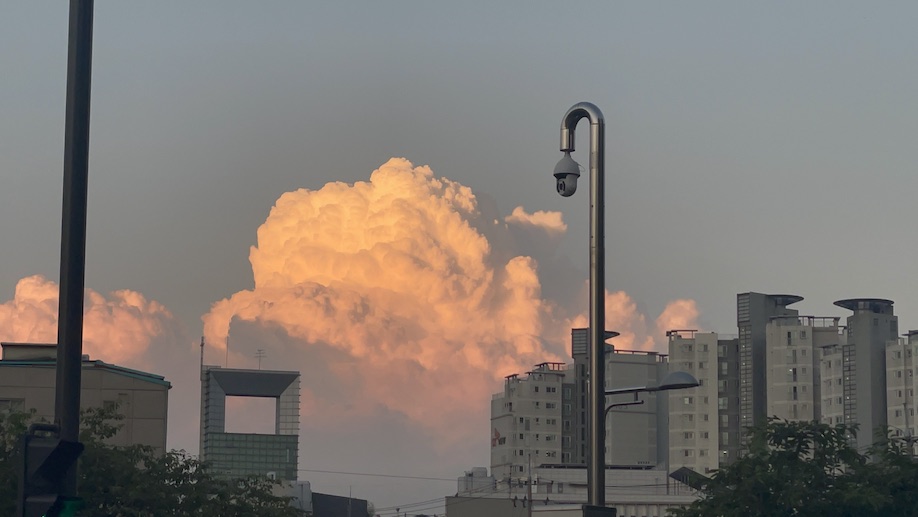 건강해보이는 구름