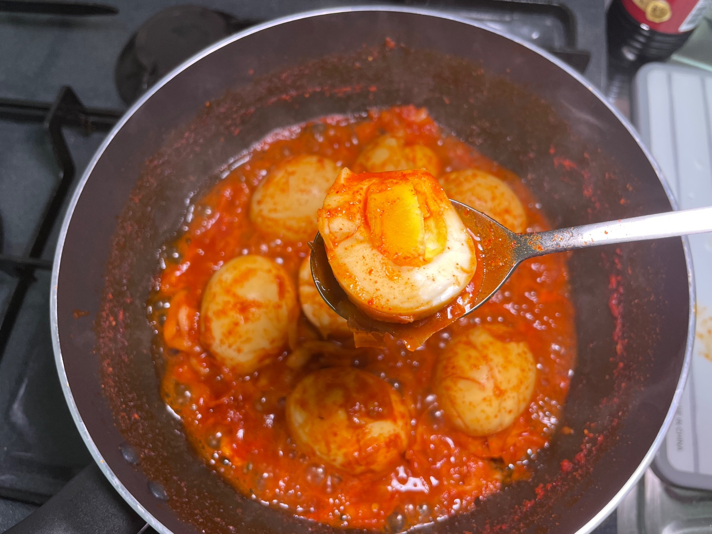 잘 졸여진 계란볶이 진짜진짜 맛있어요!!!