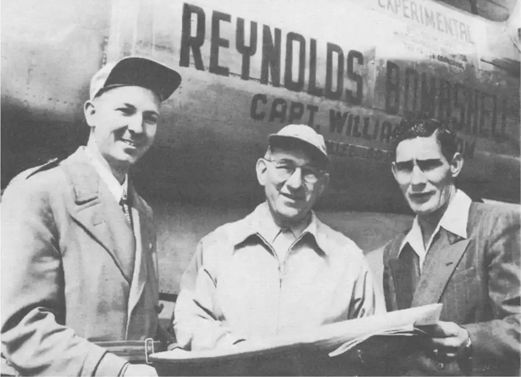 Figure.6 레이놀즈 공식 홈페이지에 있는 사진인데 누구가 레이놀즈인지는 모르겠습니다.. ⓒreynolds-pens.com