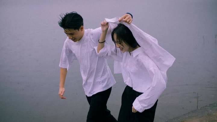 비바람이 부는 날이면의 썸네일 이미지