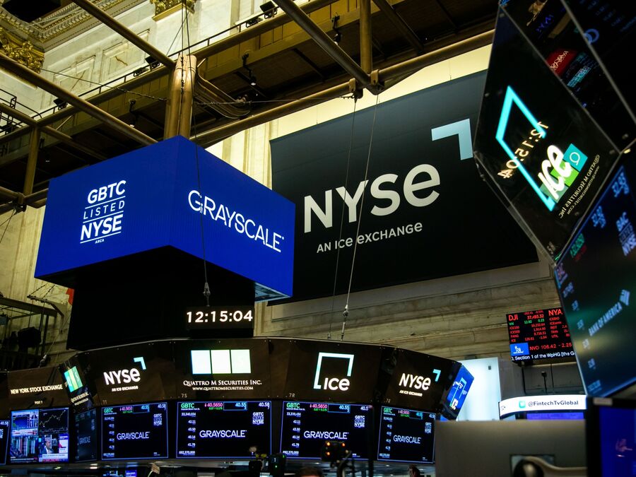 비트코인 현물 ETF에 대한 투자자들의 관심이 줄어들고 있어요.의 썸네일 이미지