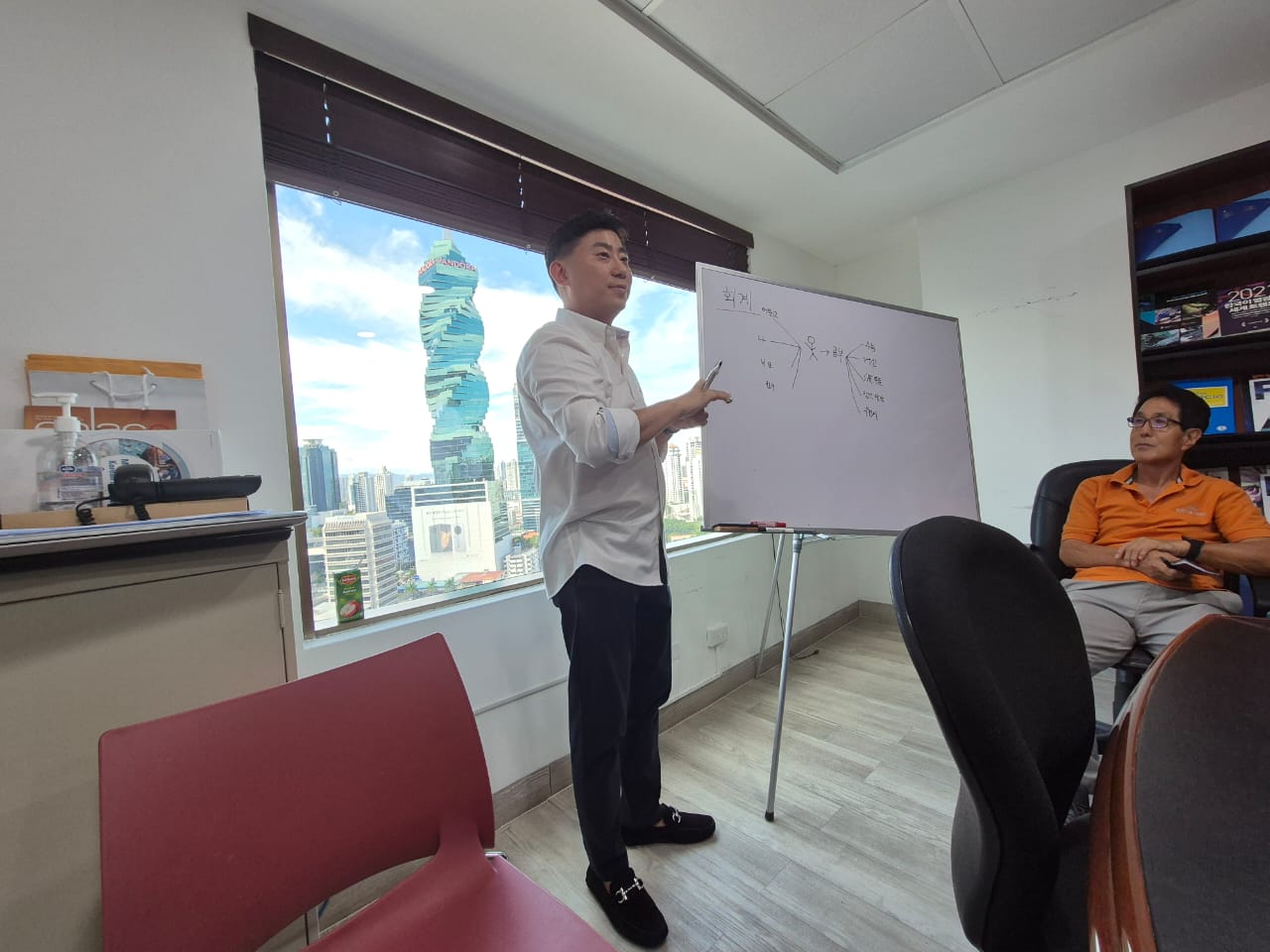 4시간의 열정적인 강의를 해주신 정대중 프로님