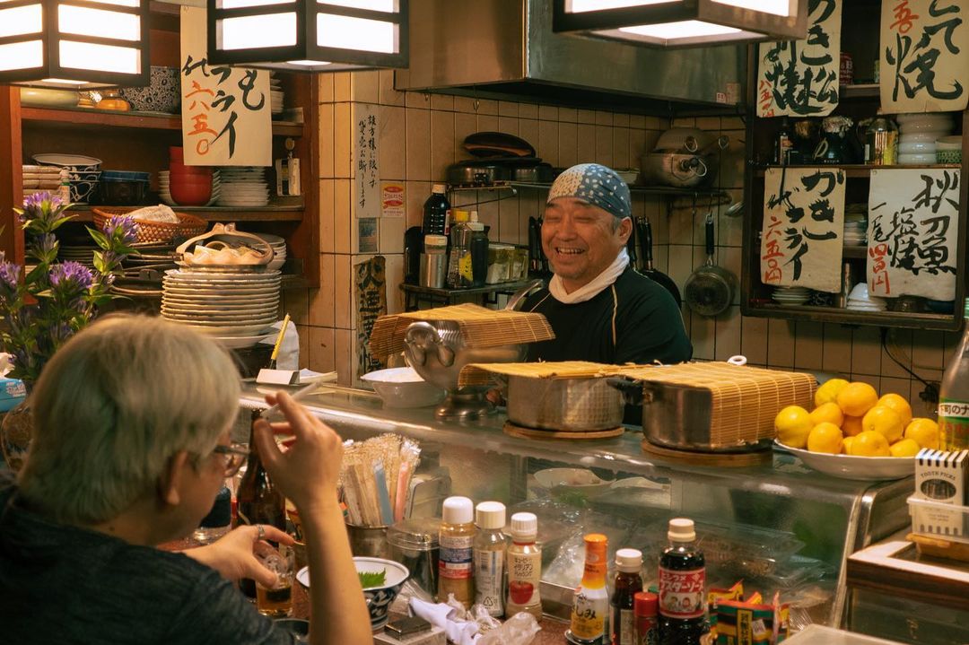 우연히 들어갔던 식당이 심야식당인 감성